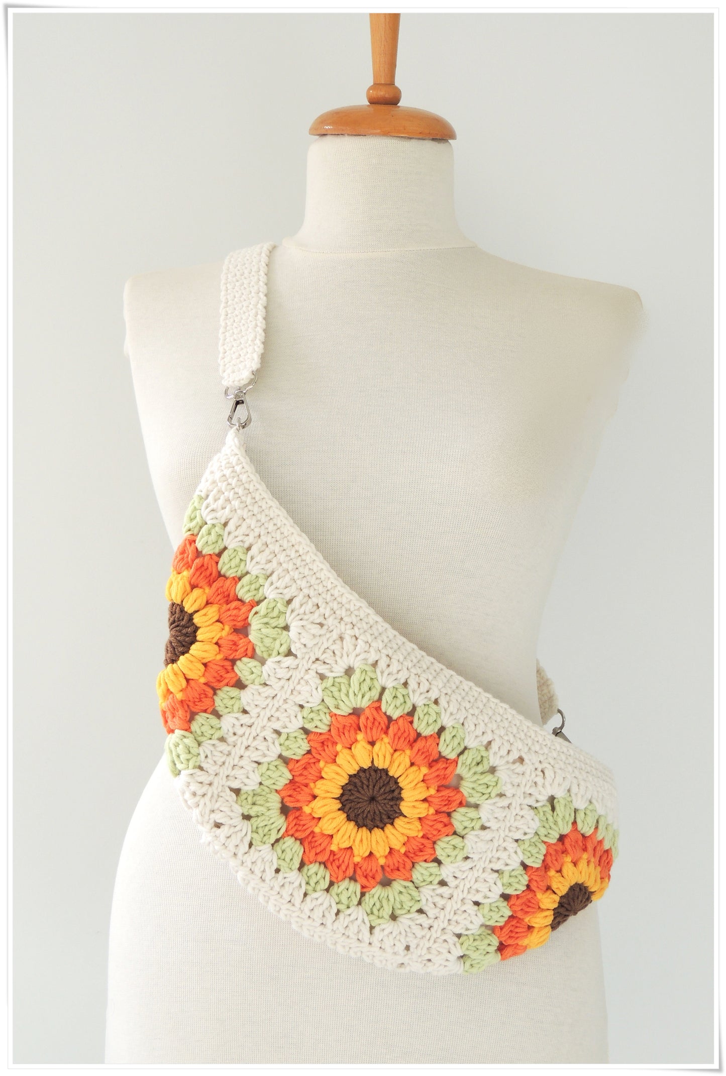 Sunflower Crochet Crossbody Bag, Sling FannyPack