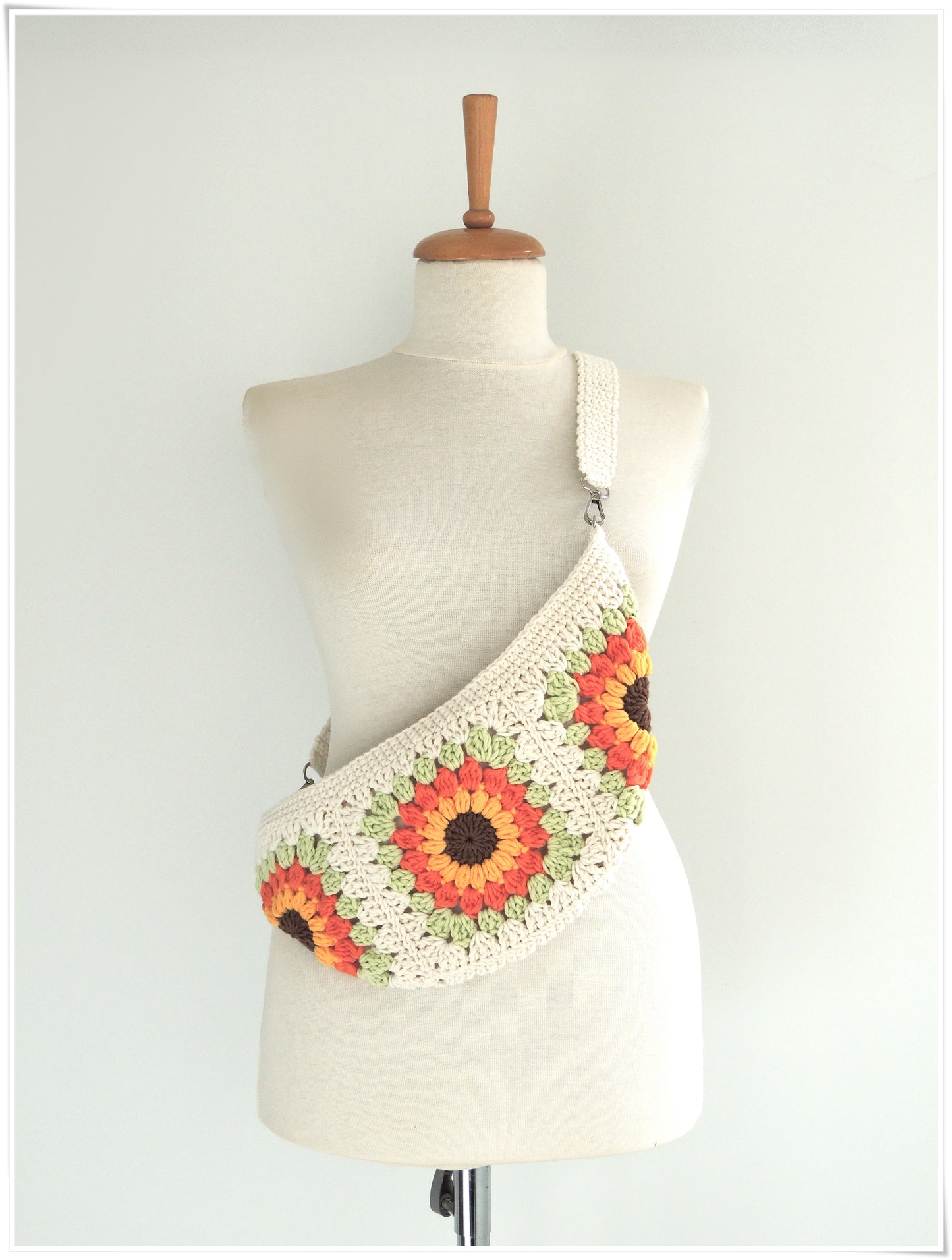 Sunflower Crochet Crossbody Bag, Sling FannyPack