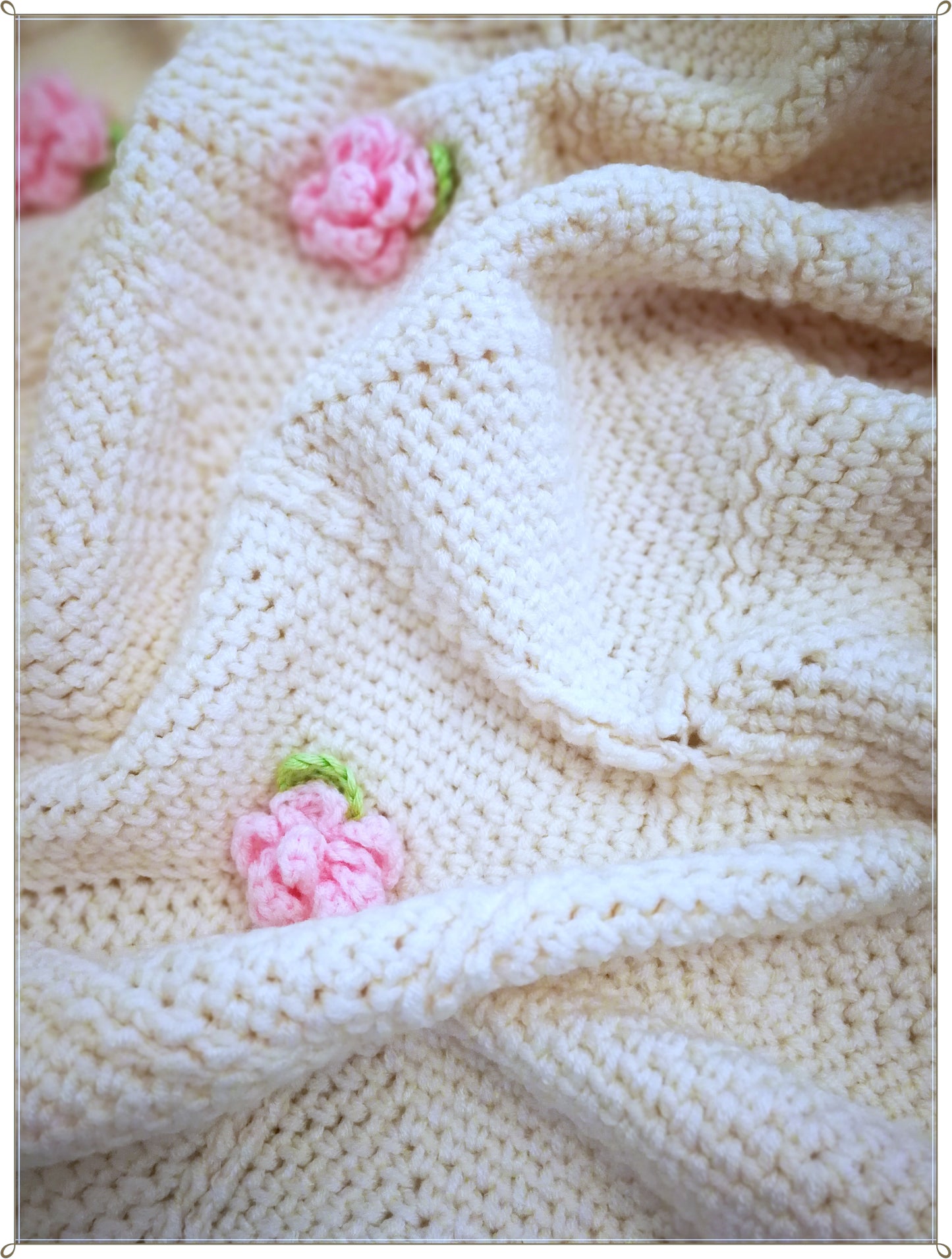 Crochet Baby Girl Blanket With Roses